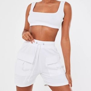 Crop top & shorts size Small